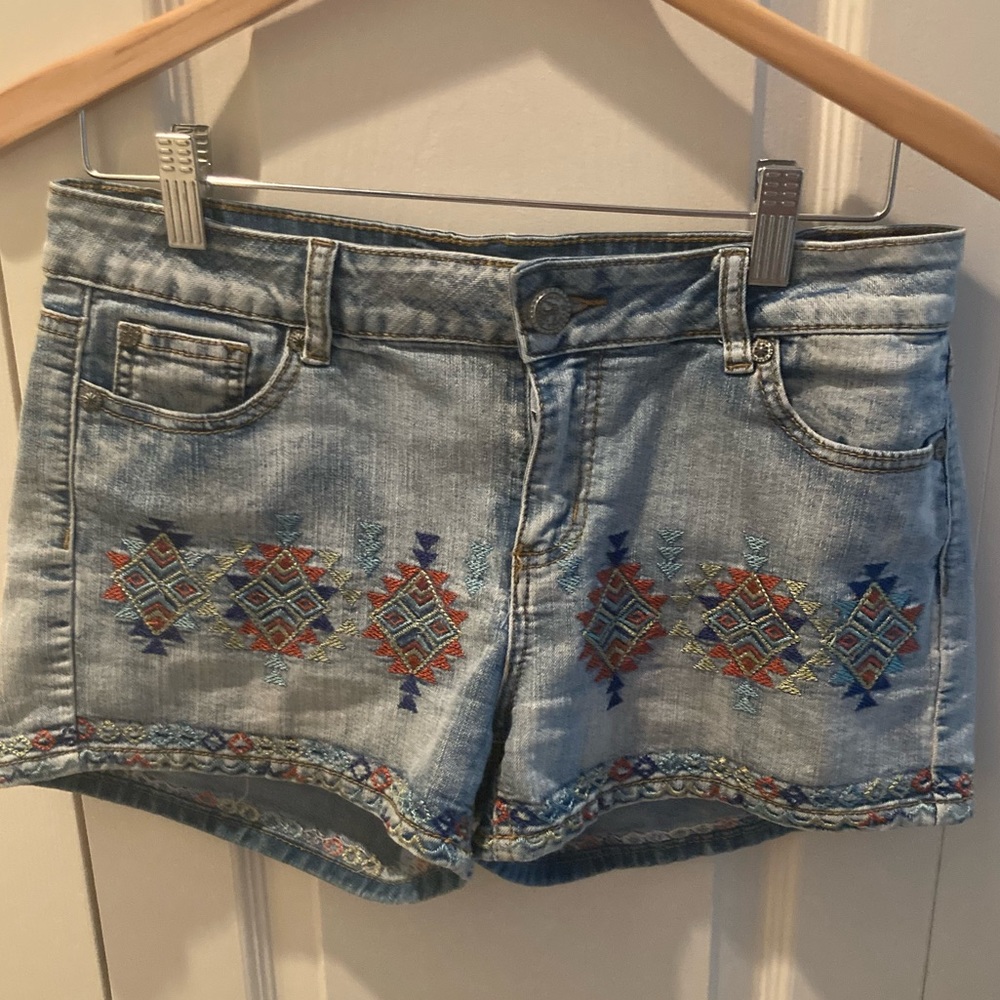 Wax Jean shorts size medium with colorful stitching